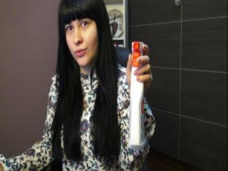 Az �l� szex chat k�z�ss�g gy�ny�r� amat�r modelleket tartalmaz